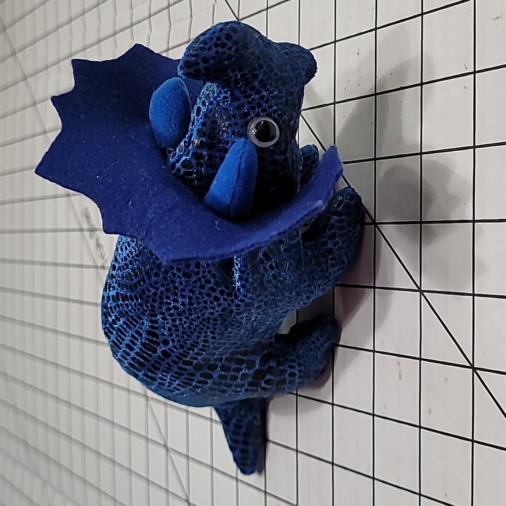 Dinosaur Triceratops Beanbag Plush Stuffed Toy 8.5" Blue‎ and Black 🦕 🦖
